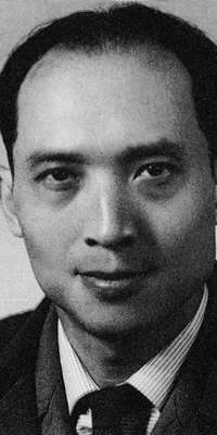 Chen Liting, Chinese playwright and film director., dies at age 103